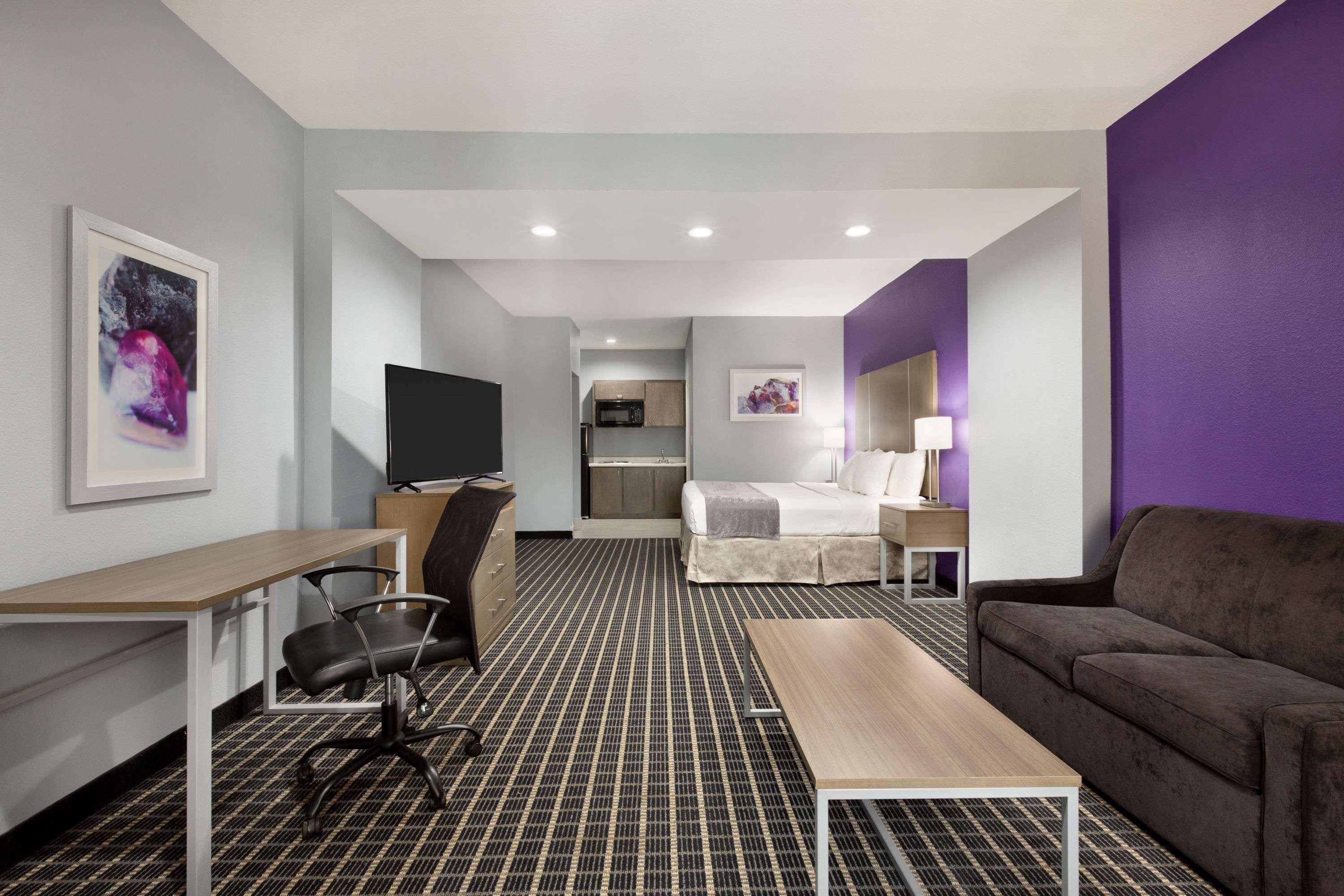 Days Inn By Wyndham Odessa Eksteriør billede